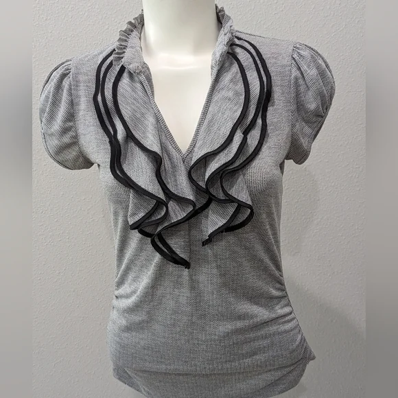 Heart Soul ruffled grey shirt - Picture 5 of 7